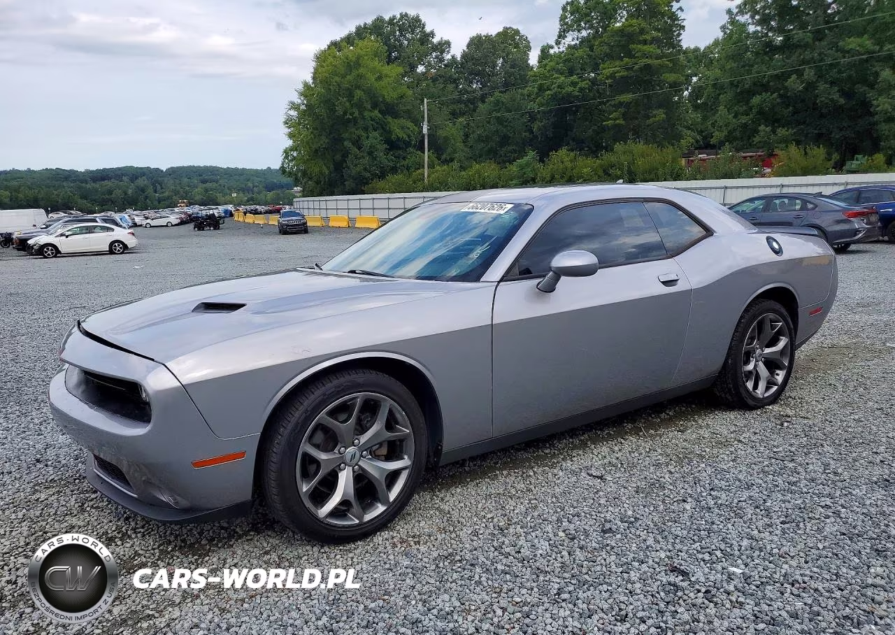2017 Dodge Challenger Sxt