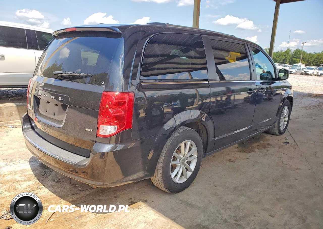 2020 Dodge Grand Caravan Sxt VIN:2C4RDGCG5LR152928 - 3