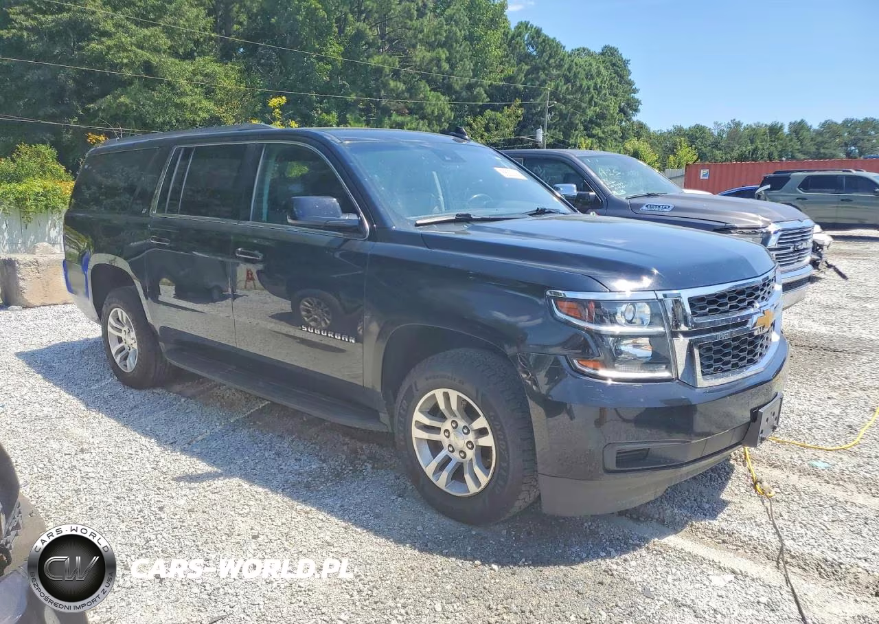 2018 Chevrolet Suburban C1500 Lt VIN:1GNSCHKC0JR347242 - 4