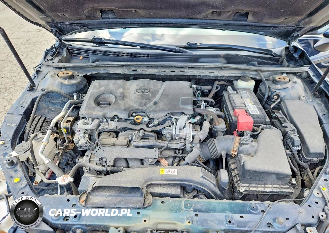 2018 Toyota Camry Le VIN:4T1B11HK8JU515318 - 11