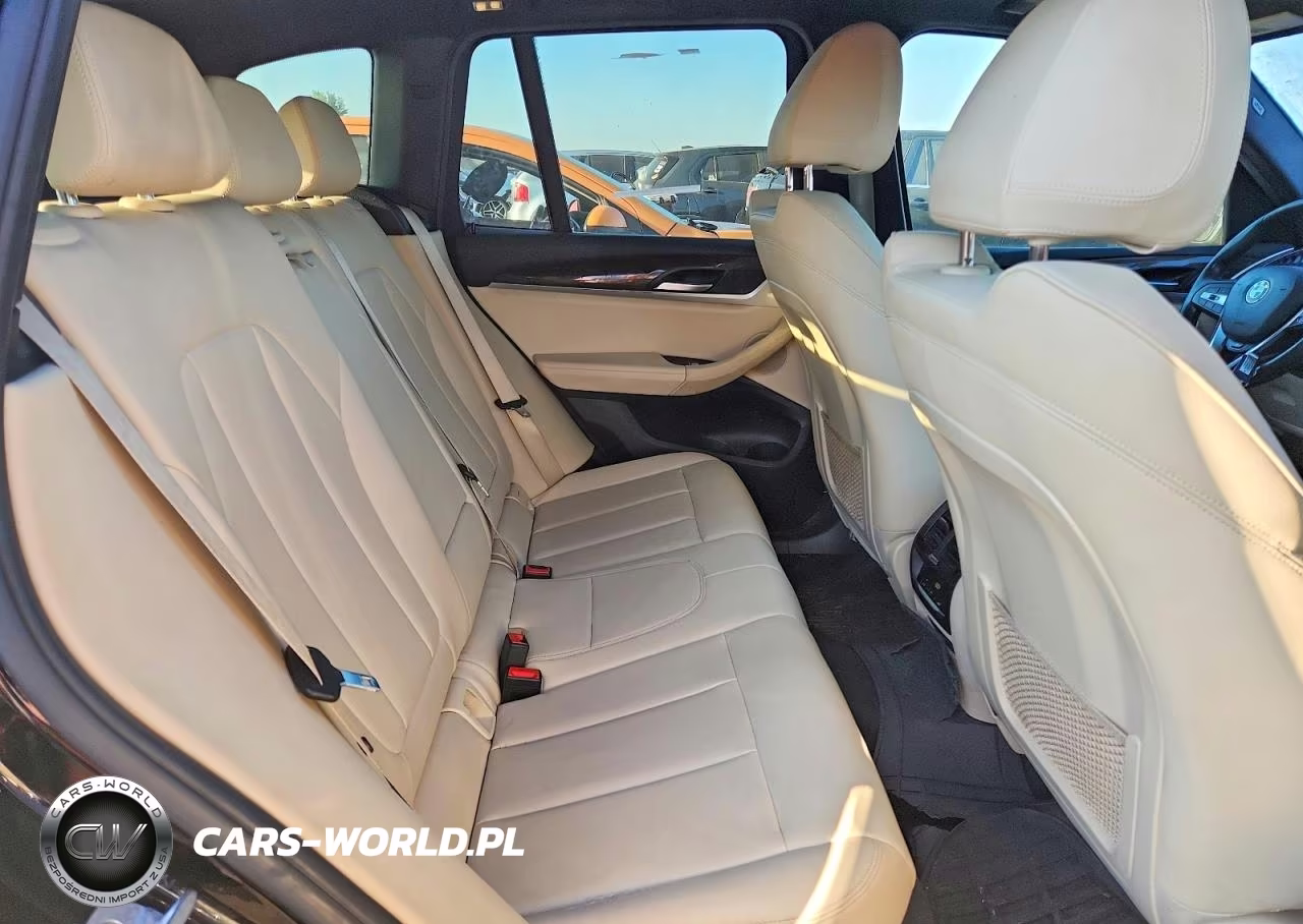2020 BMW X3 xDrive30I VIN:5UXTY5C0XL9B33879 - 10