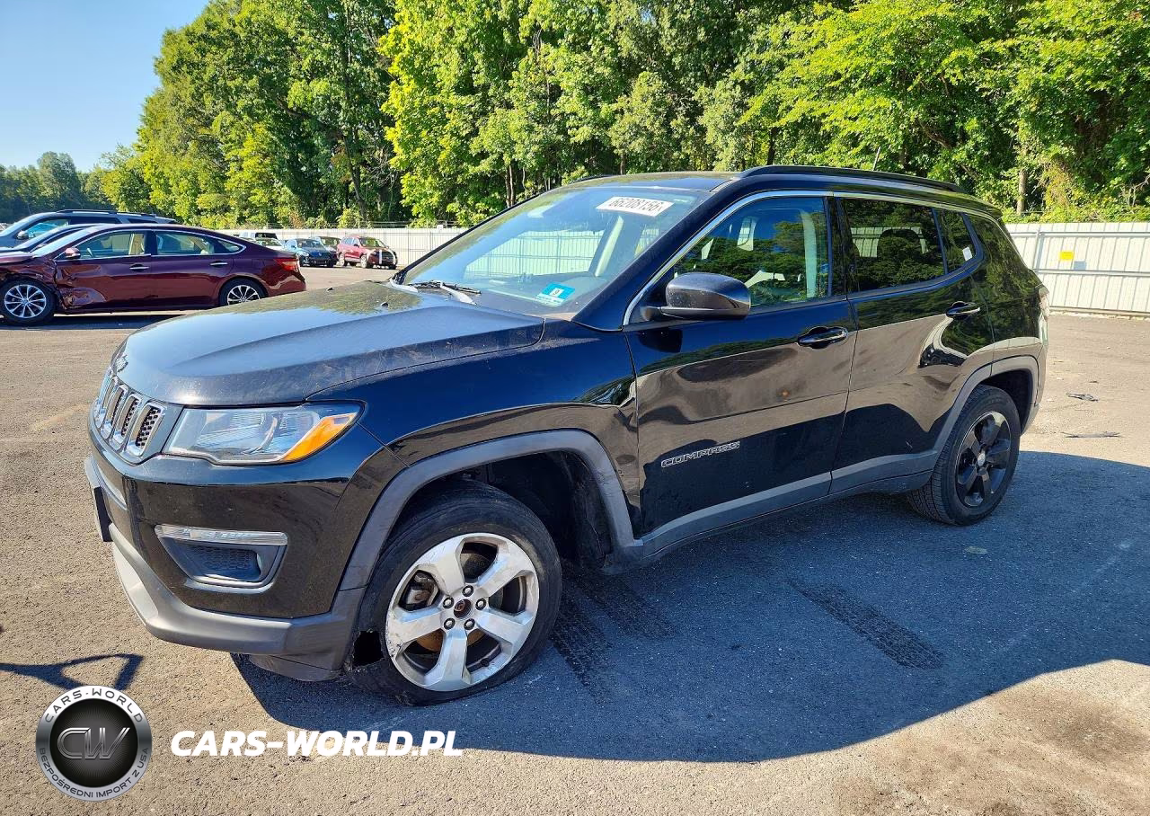 2018 Jeep Compass Latitude VIN:3C4NJDBB9JT492573 - 1