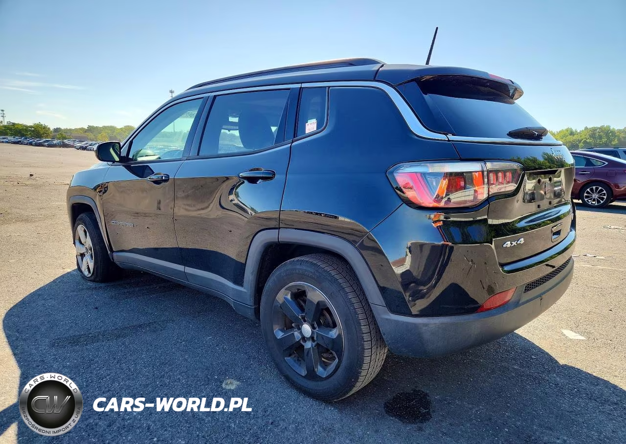 2018 Jeep Compass Latitude VIN:3C4NJDBB9JT492573 - 2
