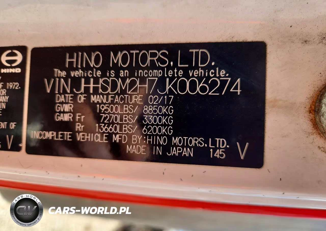 2018 Hino 195 Box Truck VIN:JHHSDM2H7JK006274 - 13