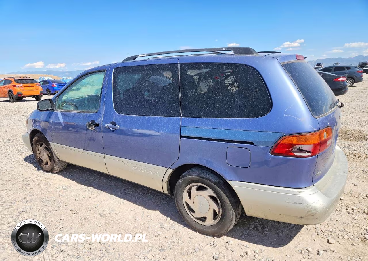 1999 Toyota Sienna Xle VIN:4T3ZF13C0XU140329 - 2