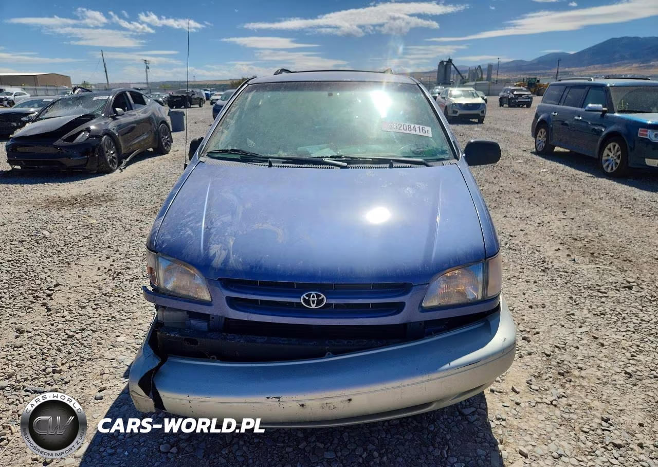 1999 Toyota Sienna Xle VIN:4T3ZF13C0XU140329 - 5