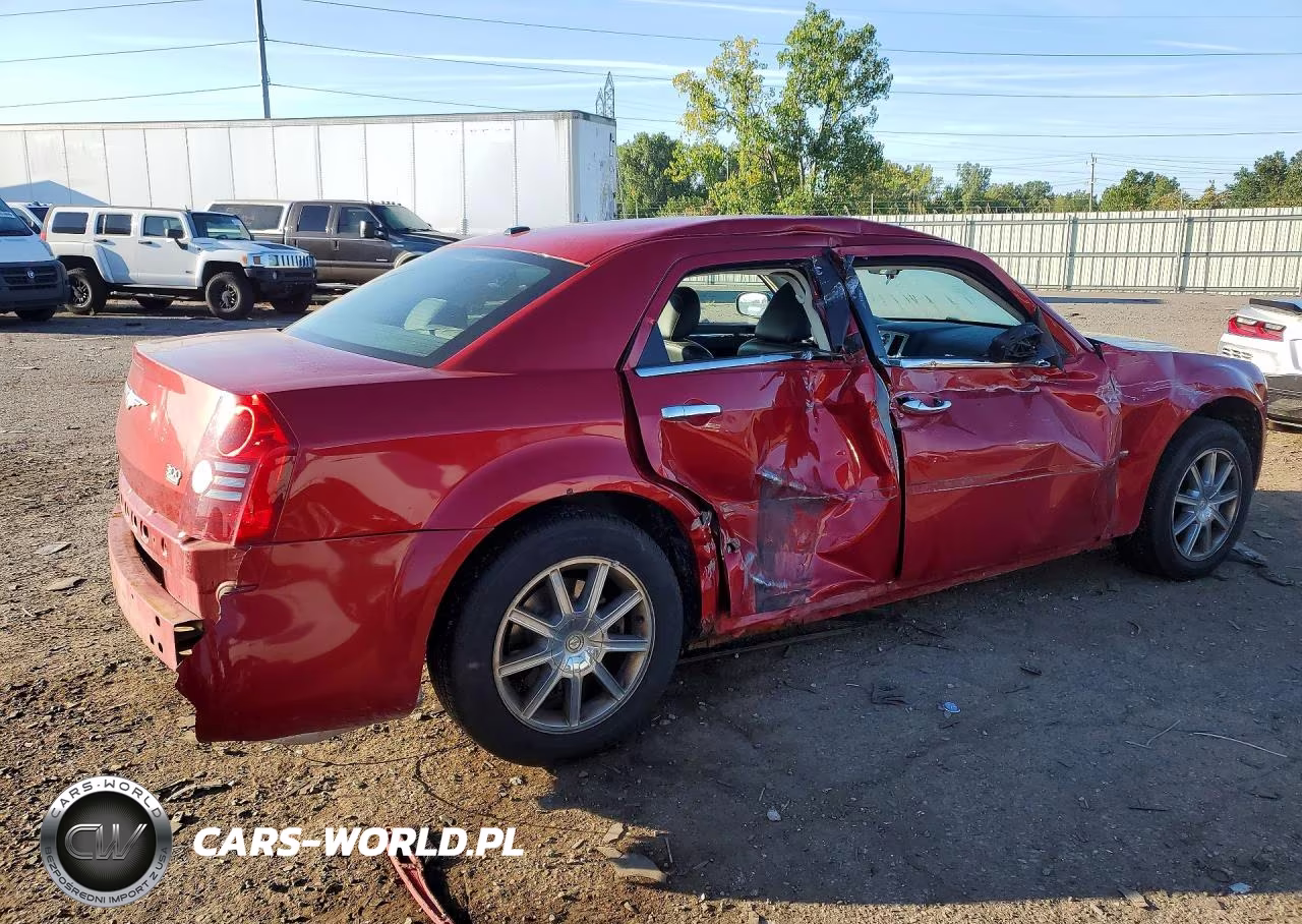 2010 Chrysler 300 Touring VIN:2C3CK5CV4AH113334 - 3
