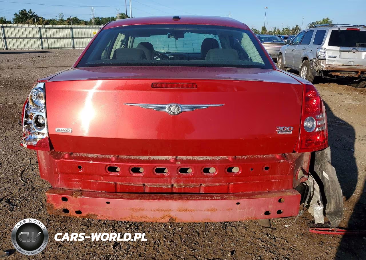 2010 Chrysler 300 Touring VIN:2C3CK5CV4AH113334 - 6