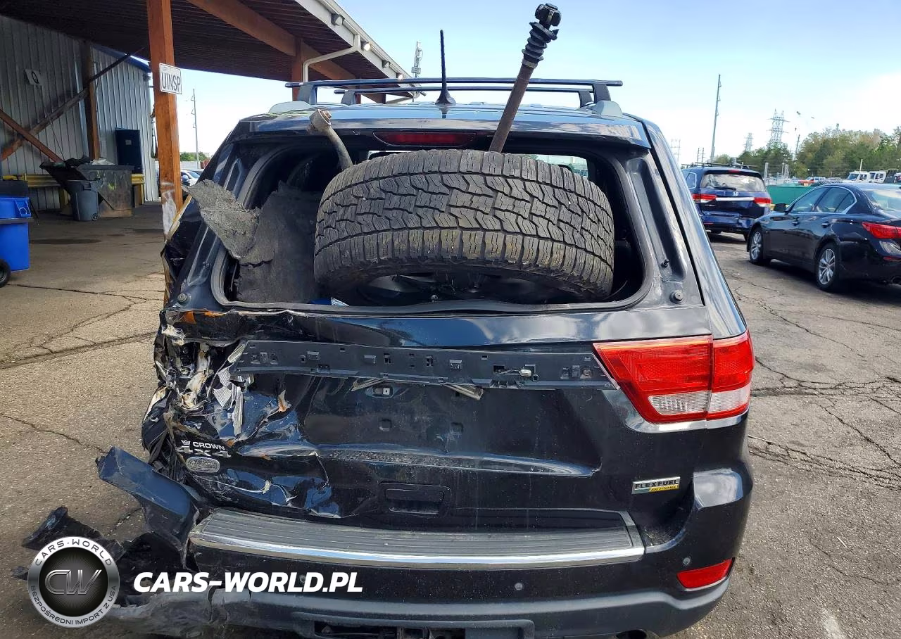 2011 Jeep Grand Cherokee VIN:1J4RR6GG6BC620088 - 6