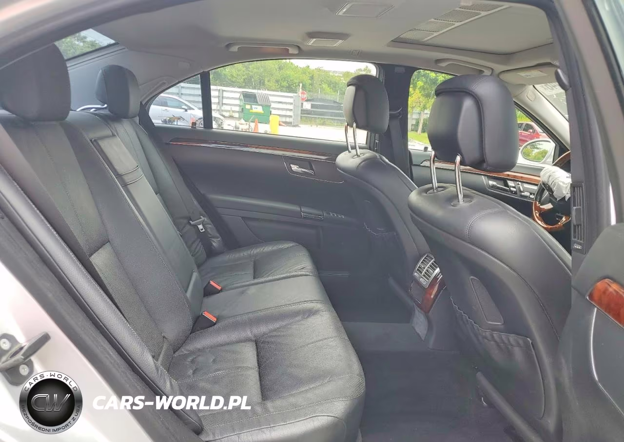 2007 Mercedes-Benz S 550 VIN:WDDNG71X57A136916 - 10