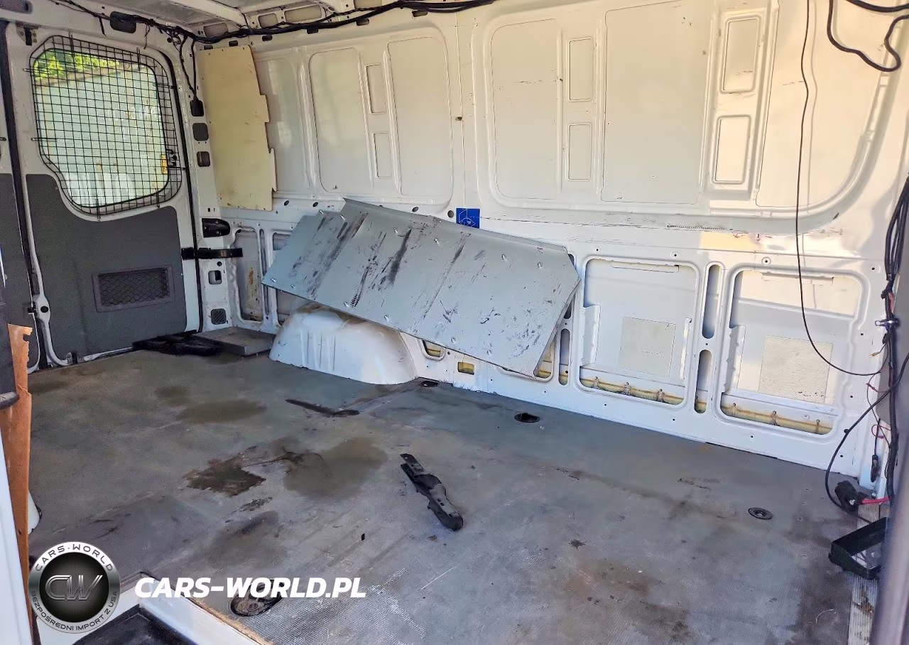 2012 Mercedes-Benz Sprinter 2500 VIN:WD3PE7CC8C5701059 - 11