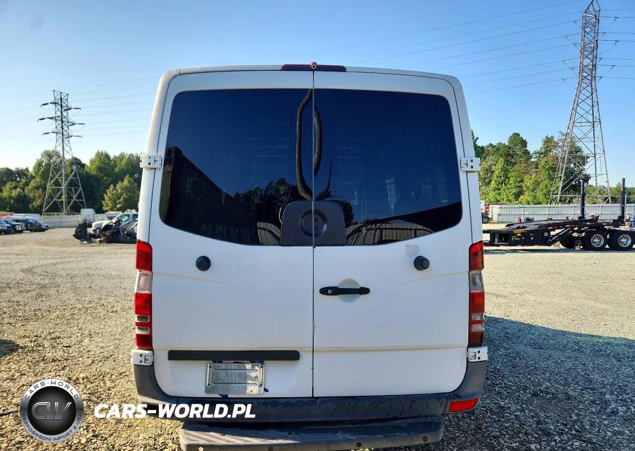 2012 Mercedes-Benz Sprinter 2500 VIN:WD3PE7CC8C5701059 - 6