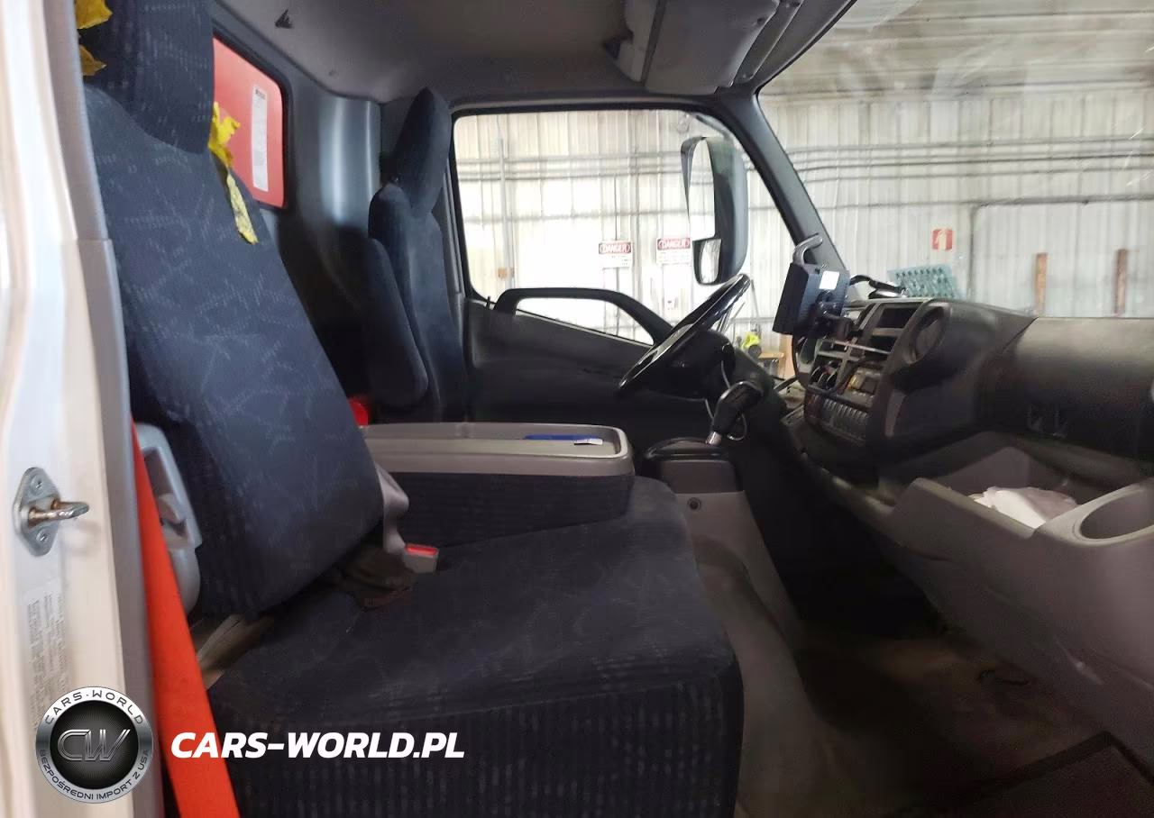 2017 Hino 195 VIN:JHHSDM2H6HK005949 - 8