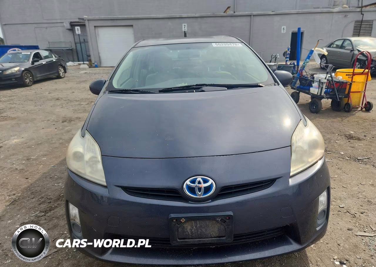 2011 Toyota Prius Three VIN:JTDKN3DU5B1406295 - 5