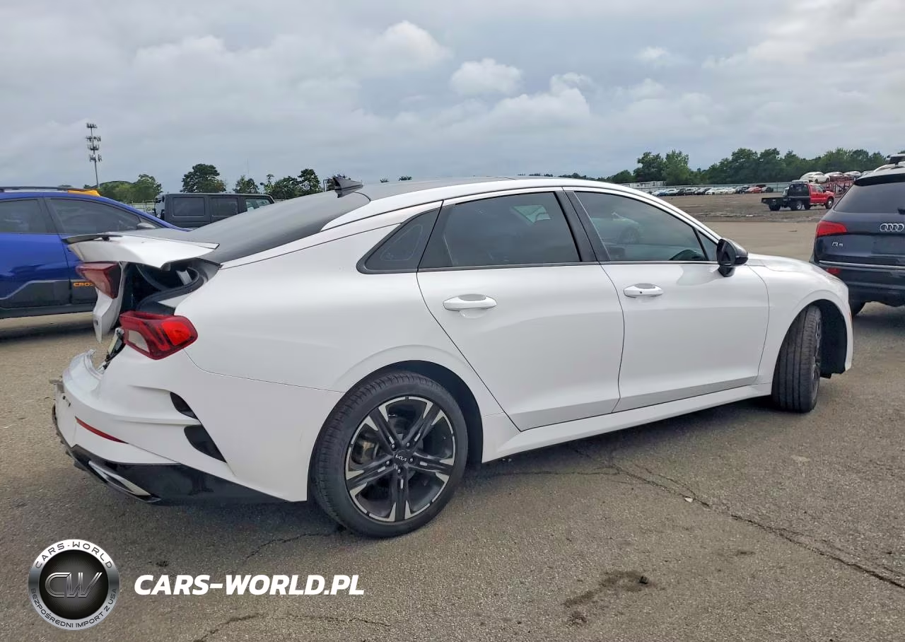 2022 Kia K5 Gt Line VIN:5XXG64J20NG155240 - 3