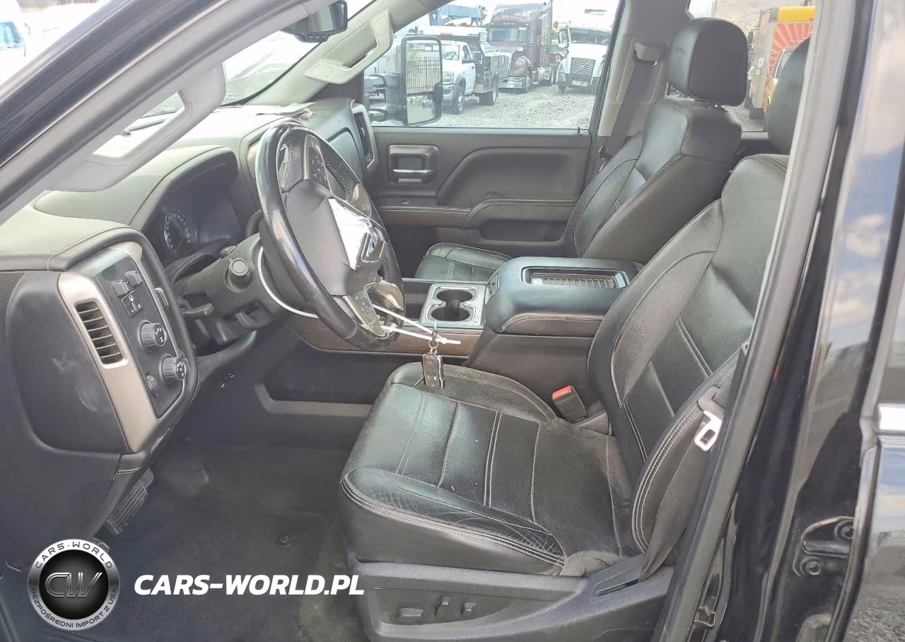 2018 GMC Sierra K2500 Denali VIN:1GT12UEY0JF215896 - 7