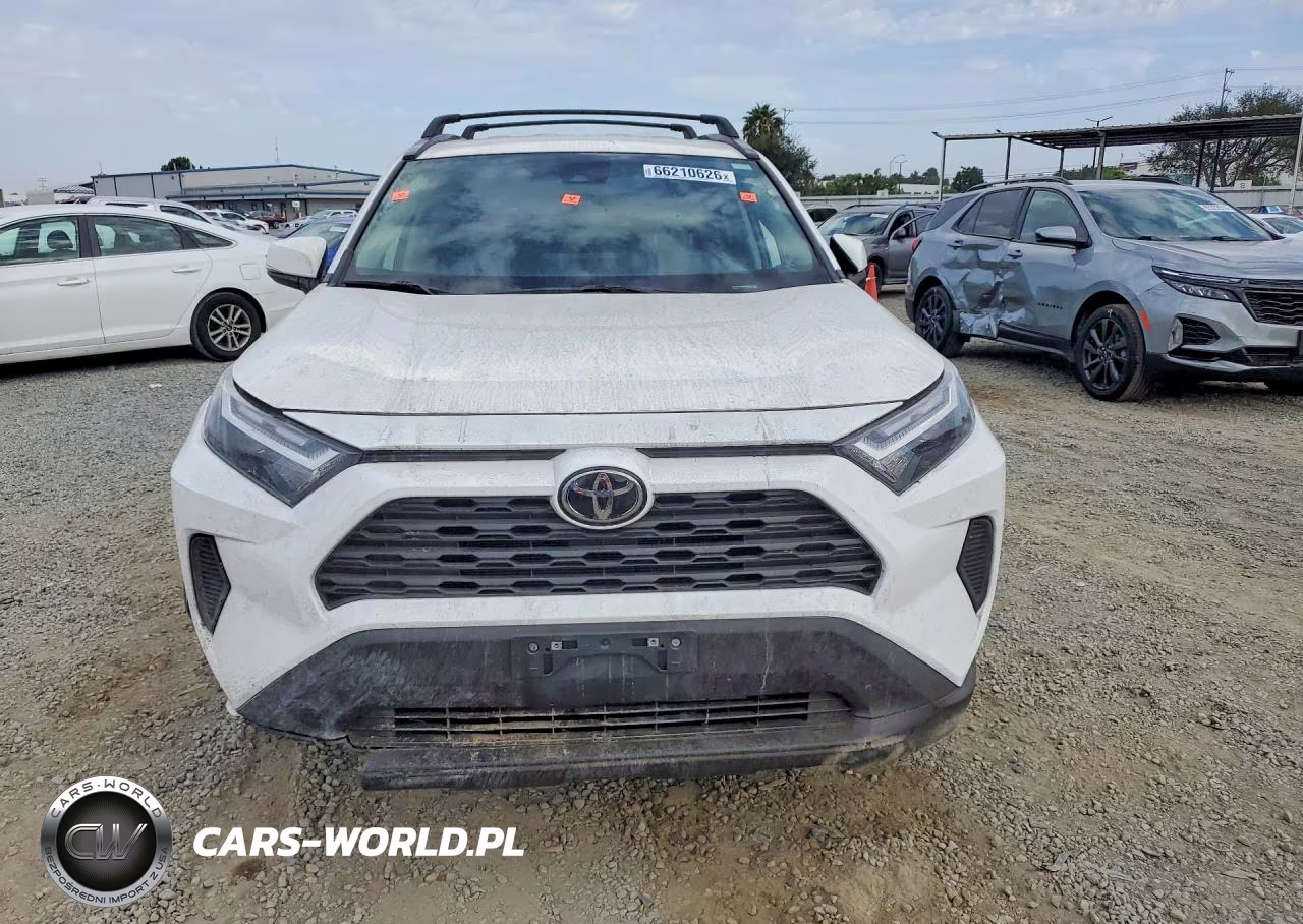 2024 Toyota Rav4 Xle VIN:2T3W1RFV1RW355699 - 5