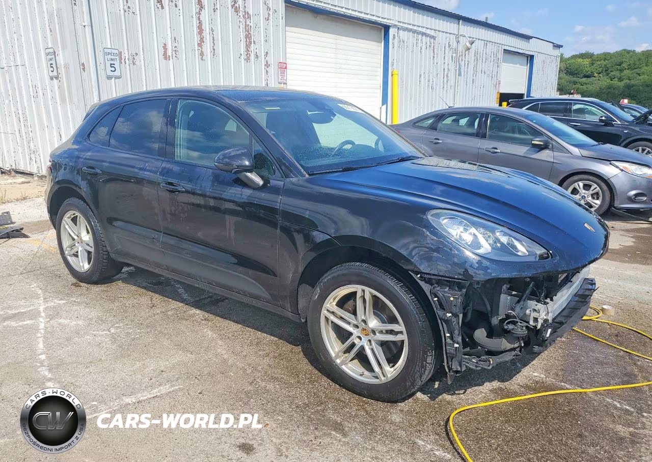2017 Porsche Macan VIN:WP1AA2A58HLB05997 - 4