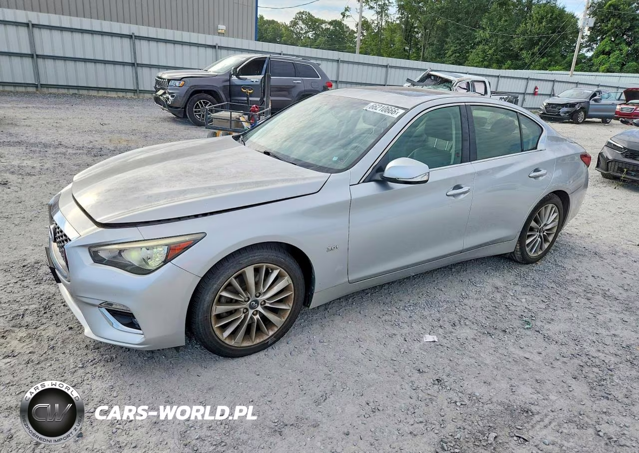 2018 Infiniti Q50 3.0T Luxe – zdjęcie 1 z 12