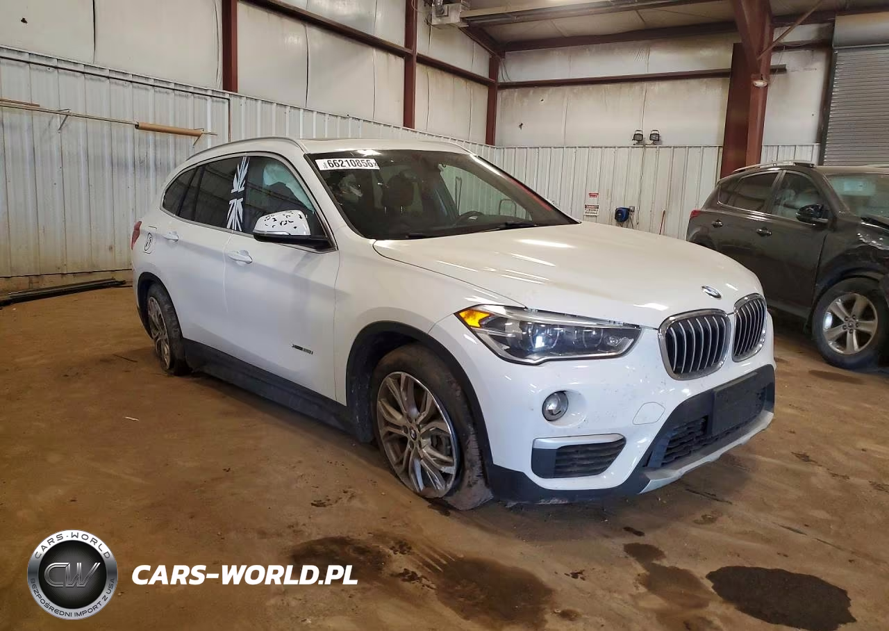 2017 BMW X1 xDrive28I VIN:WBXHT3C32H5F78185 - 4