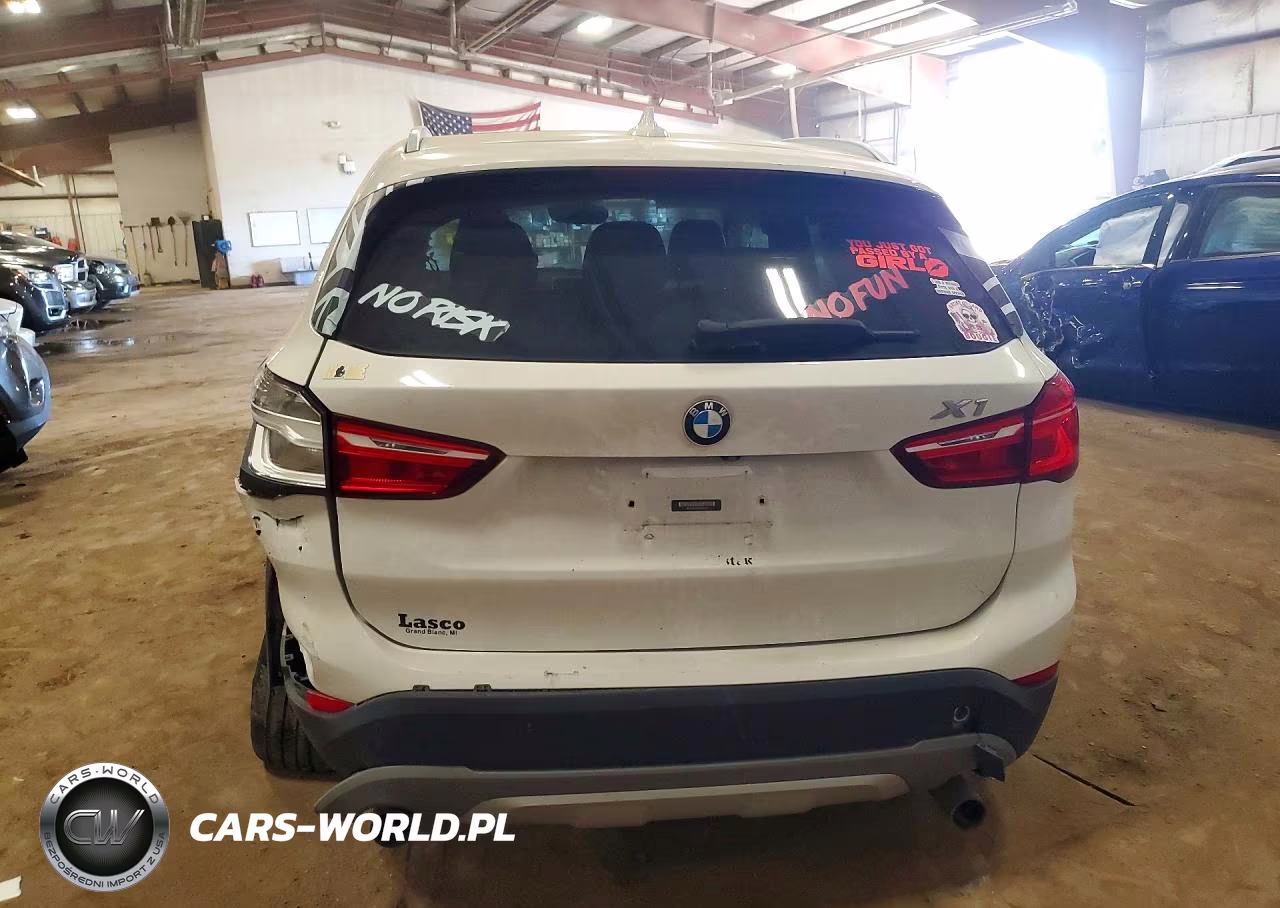 2017 BMW X1 xDrive28I VIN:WBXHT3C32H5F78185 - 6
