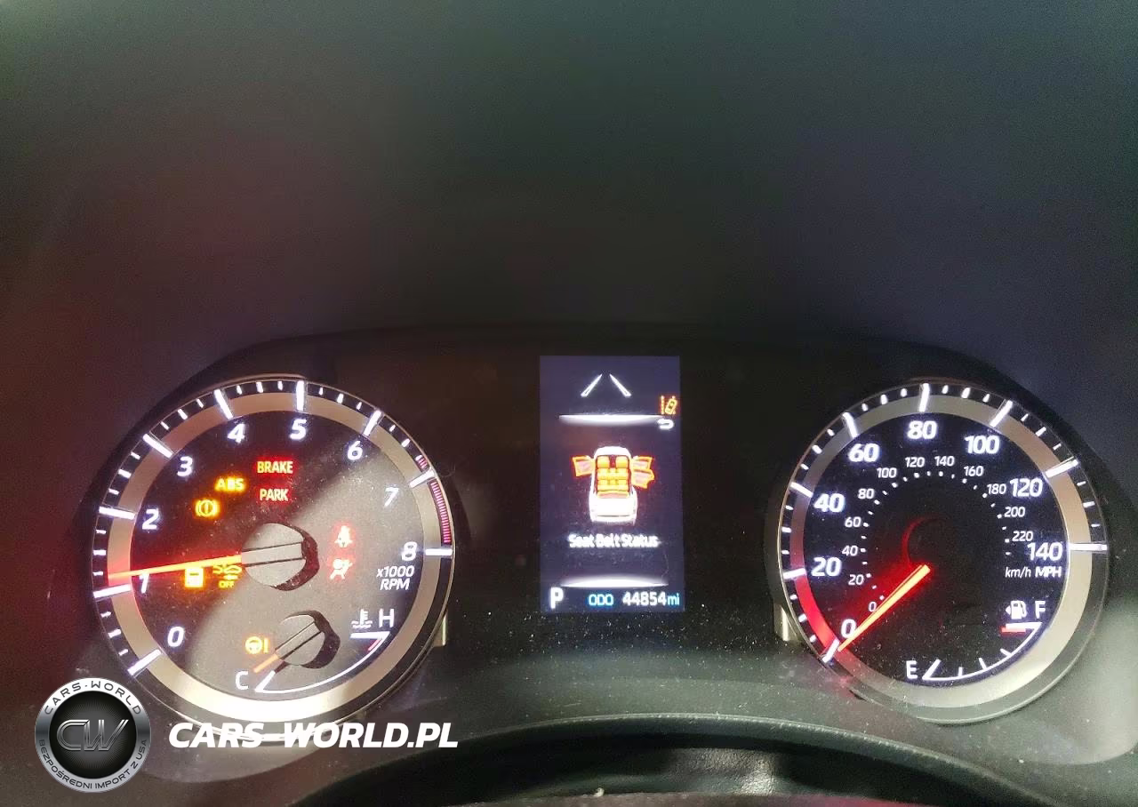 2022 Toyota Highlander L VIN:5TDCZRAH8NS094788 - 9