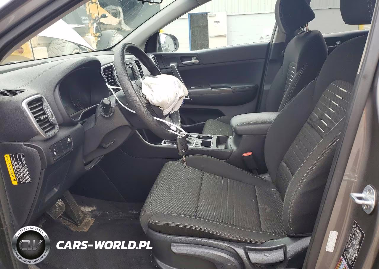 2018 Kia Sportage Lx VIN:KNDPMCAC1J7419352 - 7