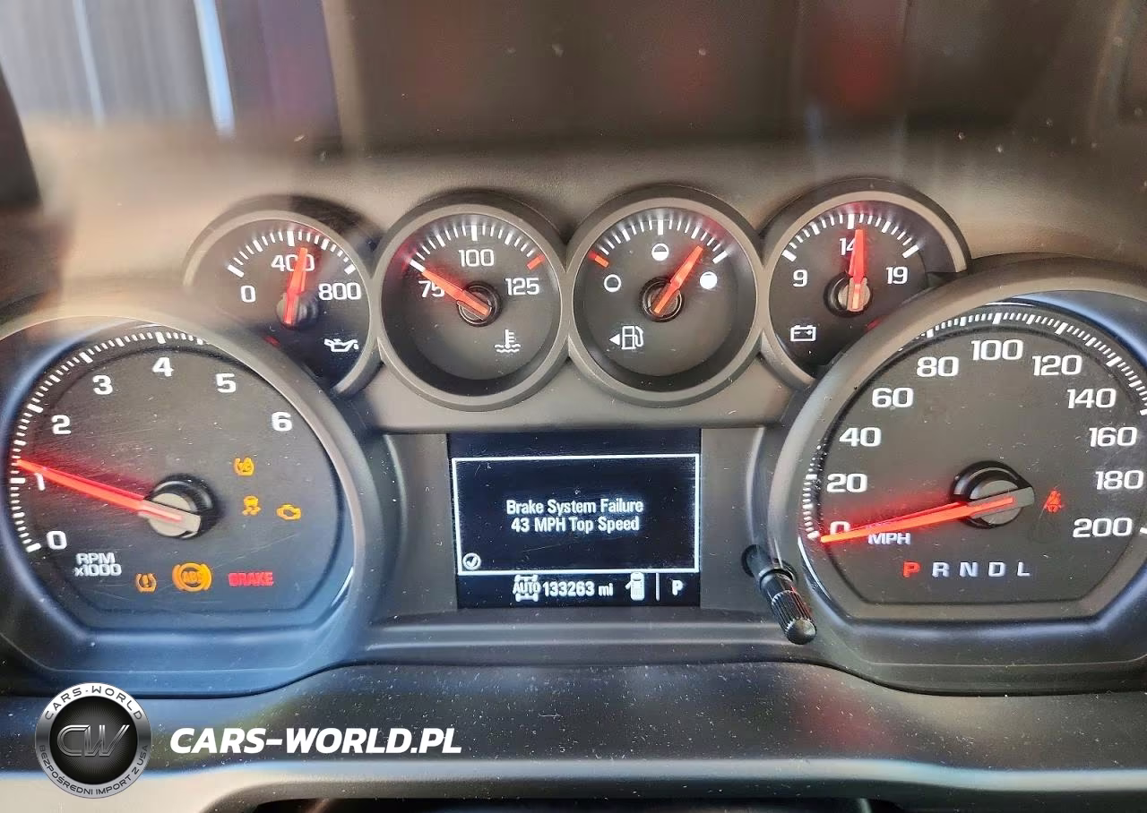 2019 Chevrolet Silverado K1500 VIN:1GCPYAEH6KZ318103 - 9