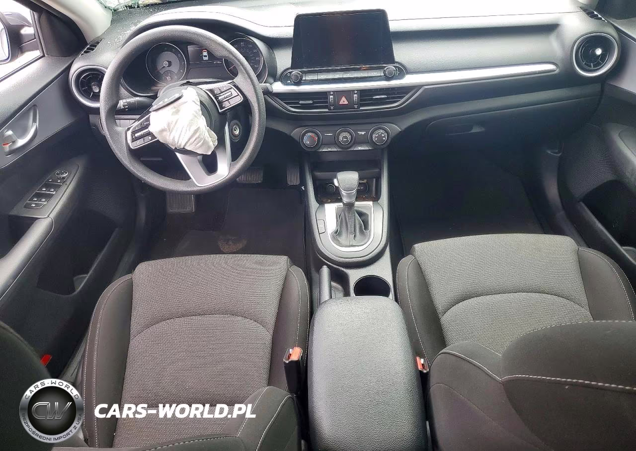 2023 Kia Forte Lxs VIN:3KPF24AD8PE605544 - 8