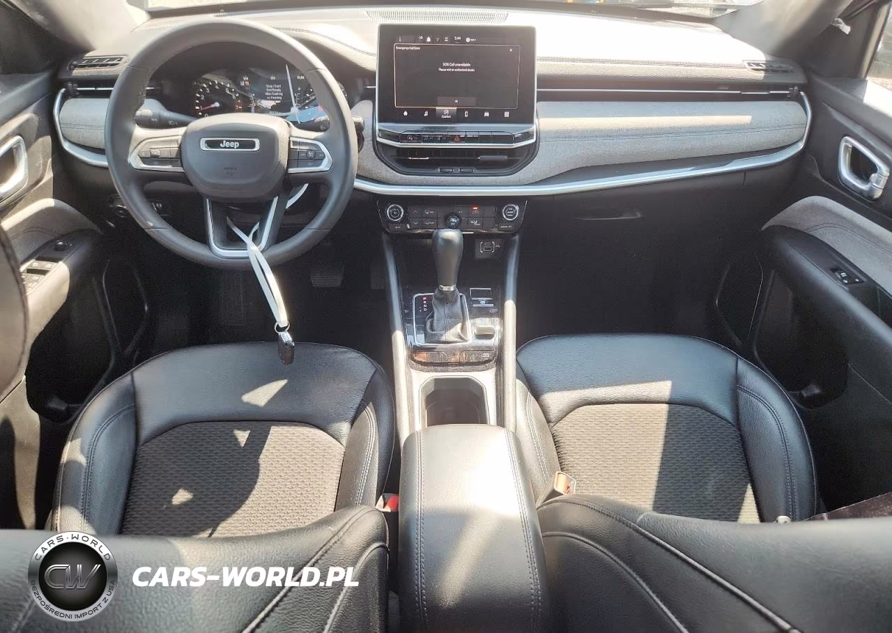 2024 Jeep Compass Latitude VIN:3C4NJDBN4RT119057 - 8