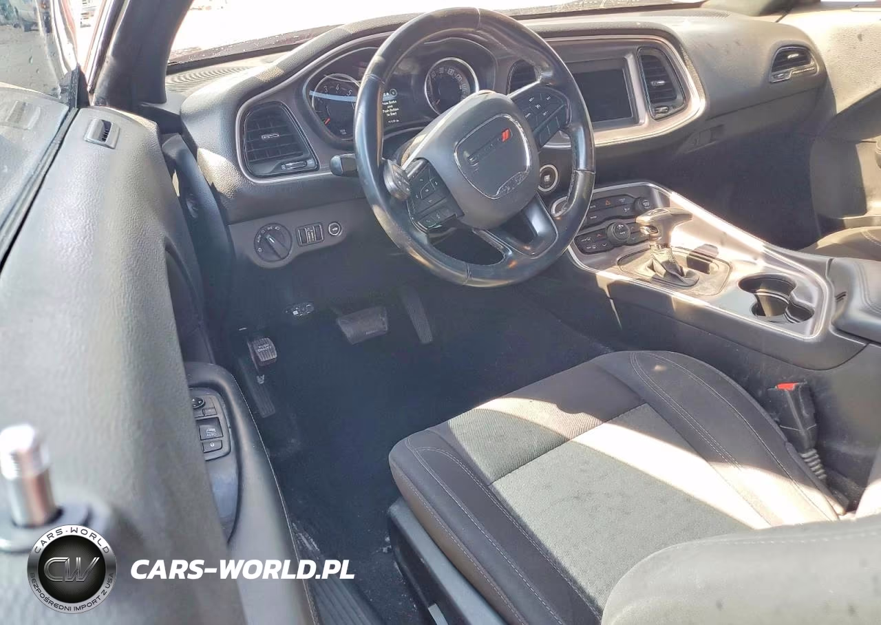 2019 Dodge Challenger Sxt VIN:2C3CDZAG8KH656273 - 8