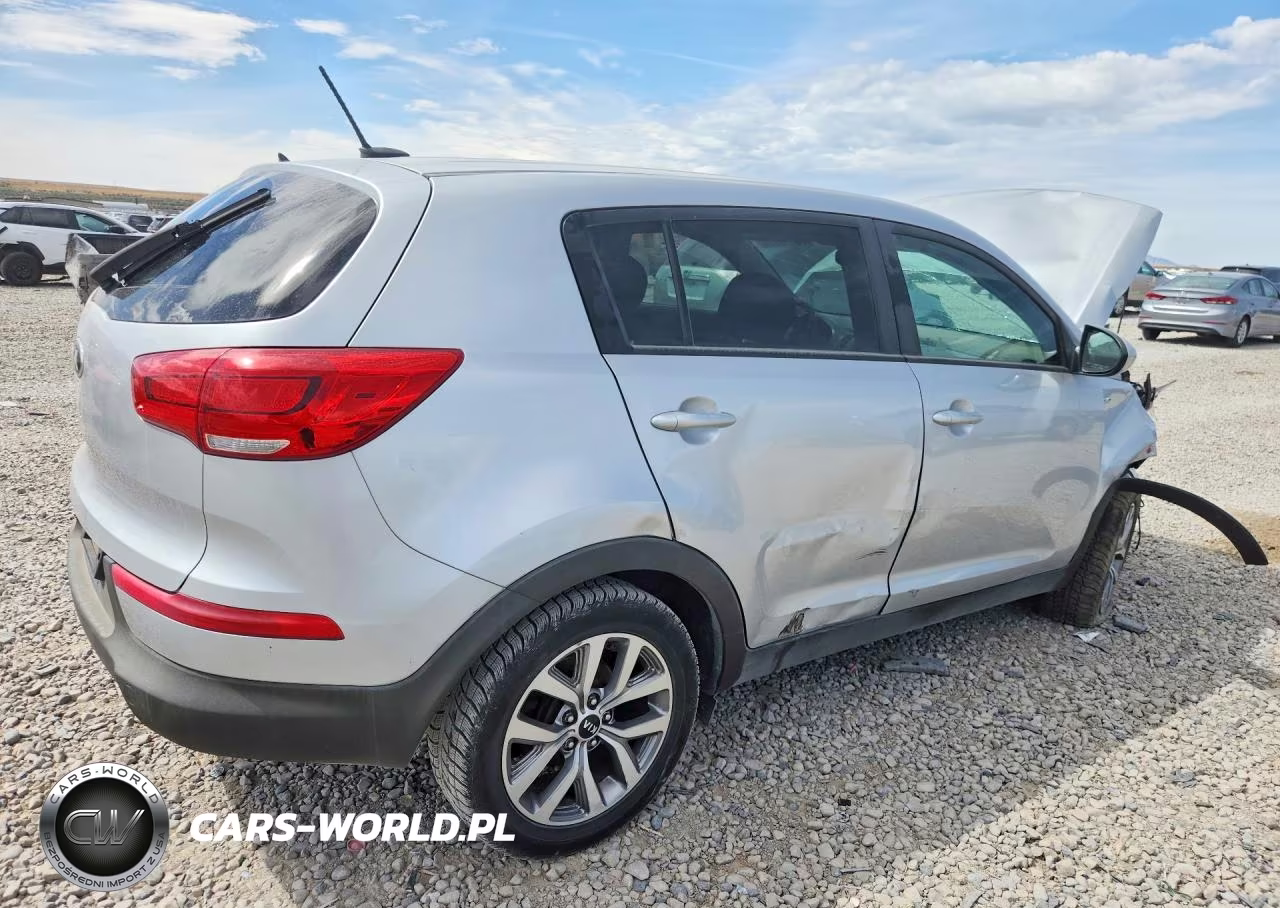 2016 Kia Sportage Lx VIN:KNDPBCAC0G7801306 - 3