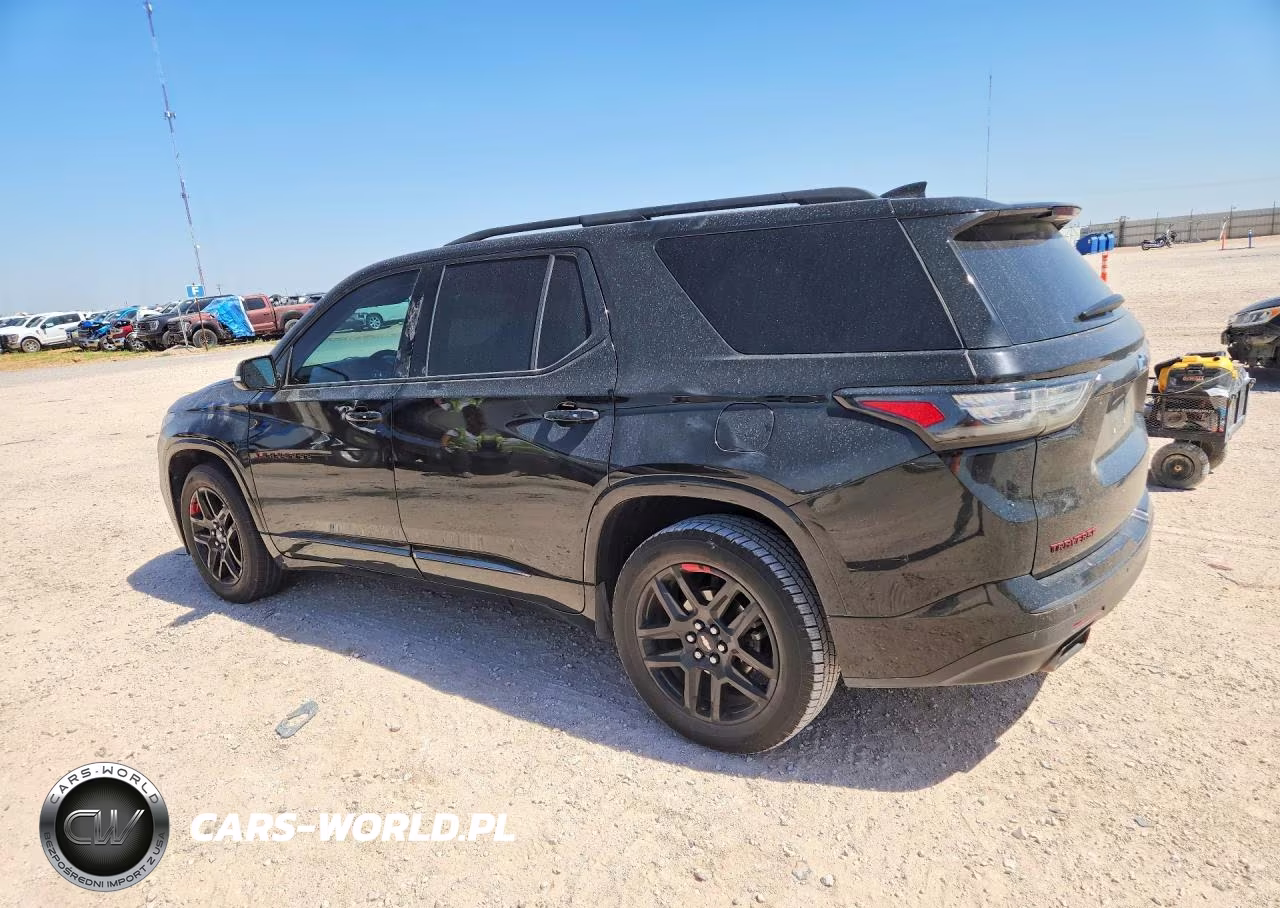 2018 Chevrolet Traverse Premier VIN:1GNERKKW5JJ262379 - 2