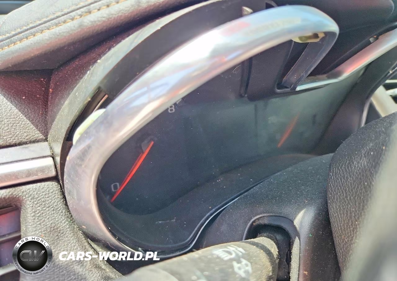 2018 Chevrolet Impala VIN:1G1105S33JU147571 - 9