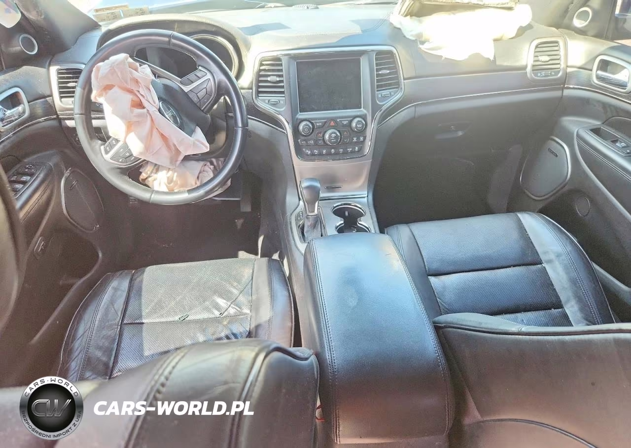 2018 Jeep Grand Cherokee Overland VIN:1C4RJFCG0JC287100 - 8