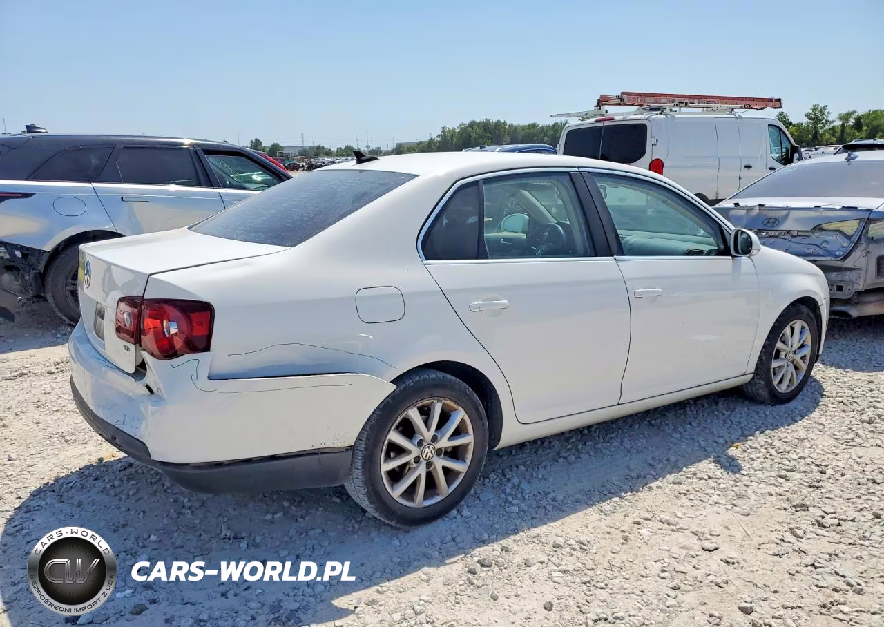 2010 Volkswagen Jetta Se VIN:3VWRX7AJ0AM046040 - 3