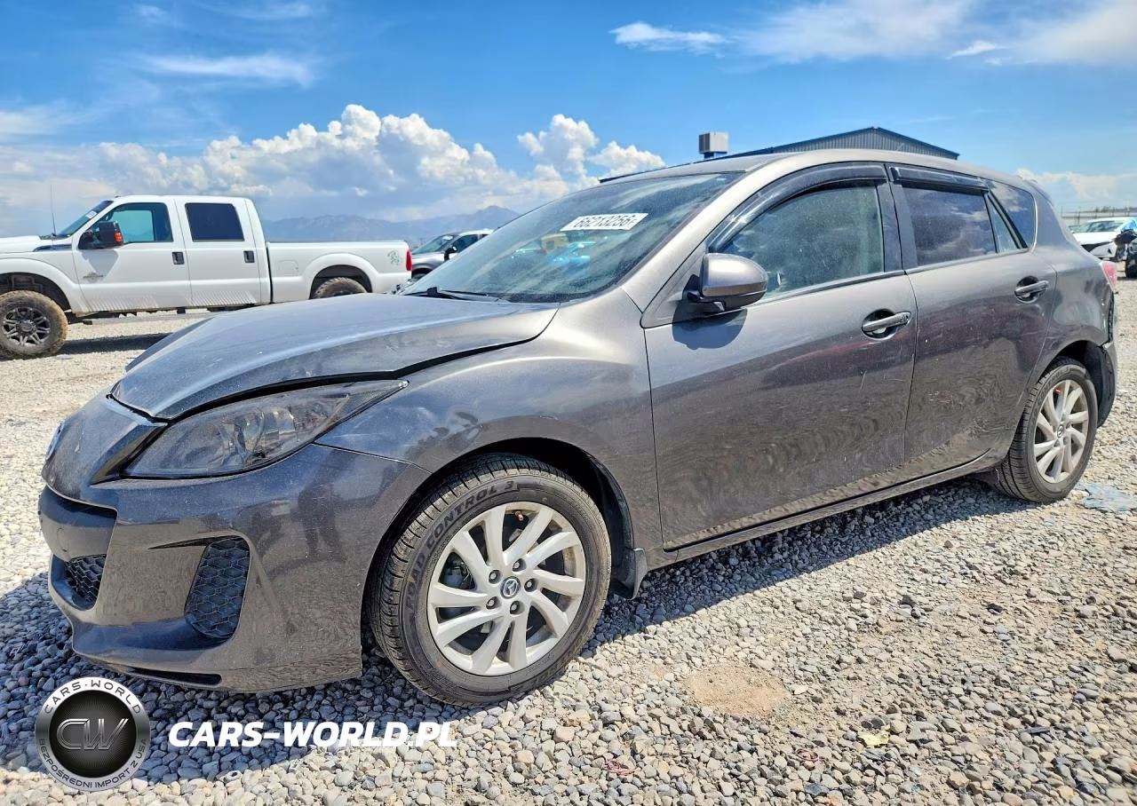 2013 Mazda 3 I