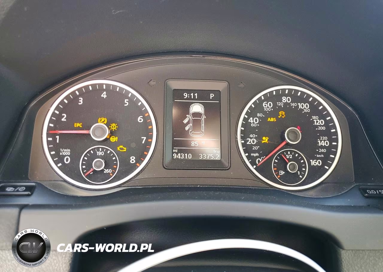 2016 Volkswagen Tiguan S VIN:WVGAV7AX8GW544968 - 9