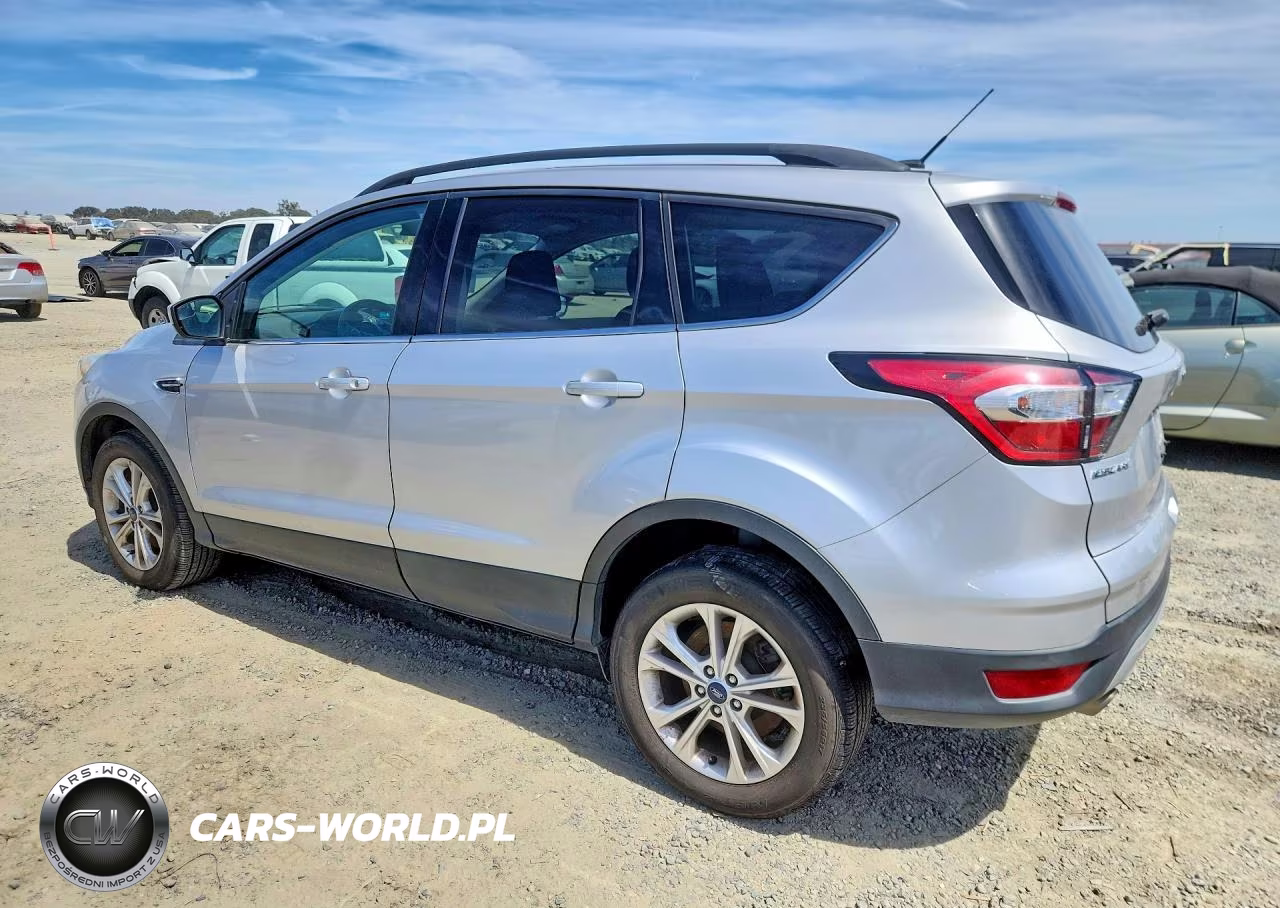 2018 Ford Escape Se VIN:1FMCU9GD2JUA10761 - 2