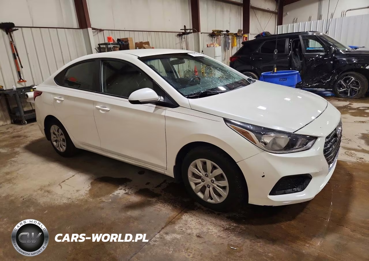 2018 Hyundai Accent Se VIN:3KPC24A36JE028322 - 4