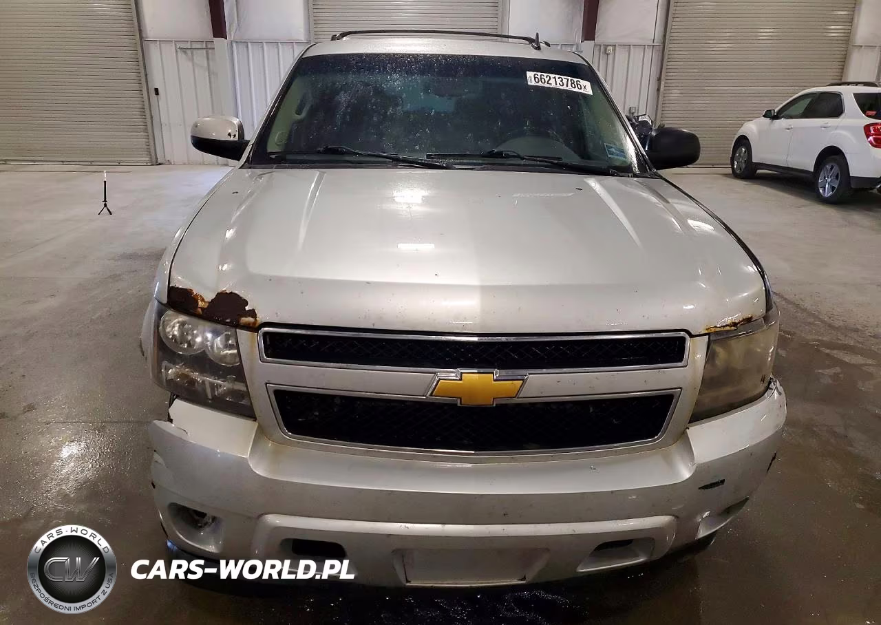 2011 Chevrolet Suburban K1500 Lt VIN:1GNSKJE30BR209885 - 5