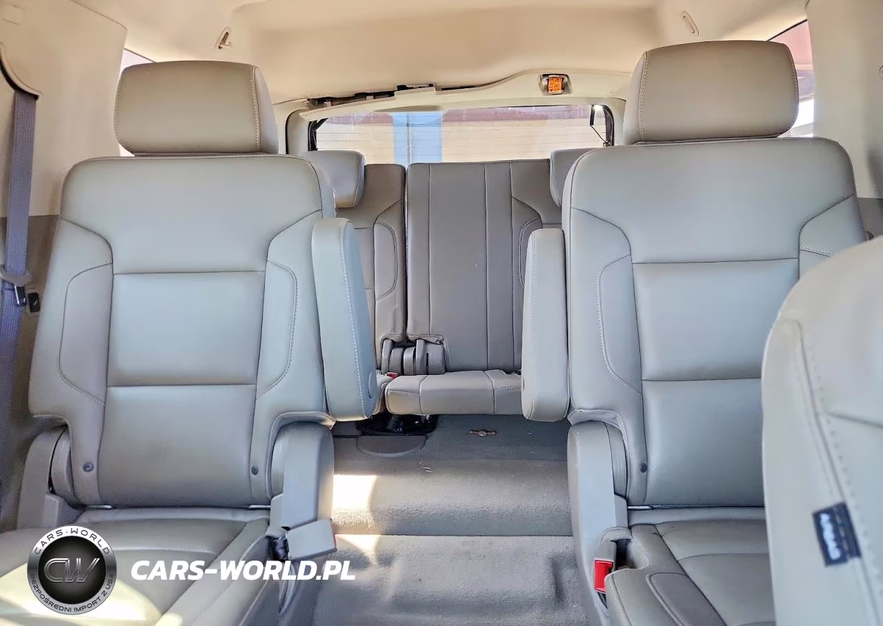 2019 Chevrolet Tahoe C1500 Lt VIN:1GNSCBKC6KR234782 - 10