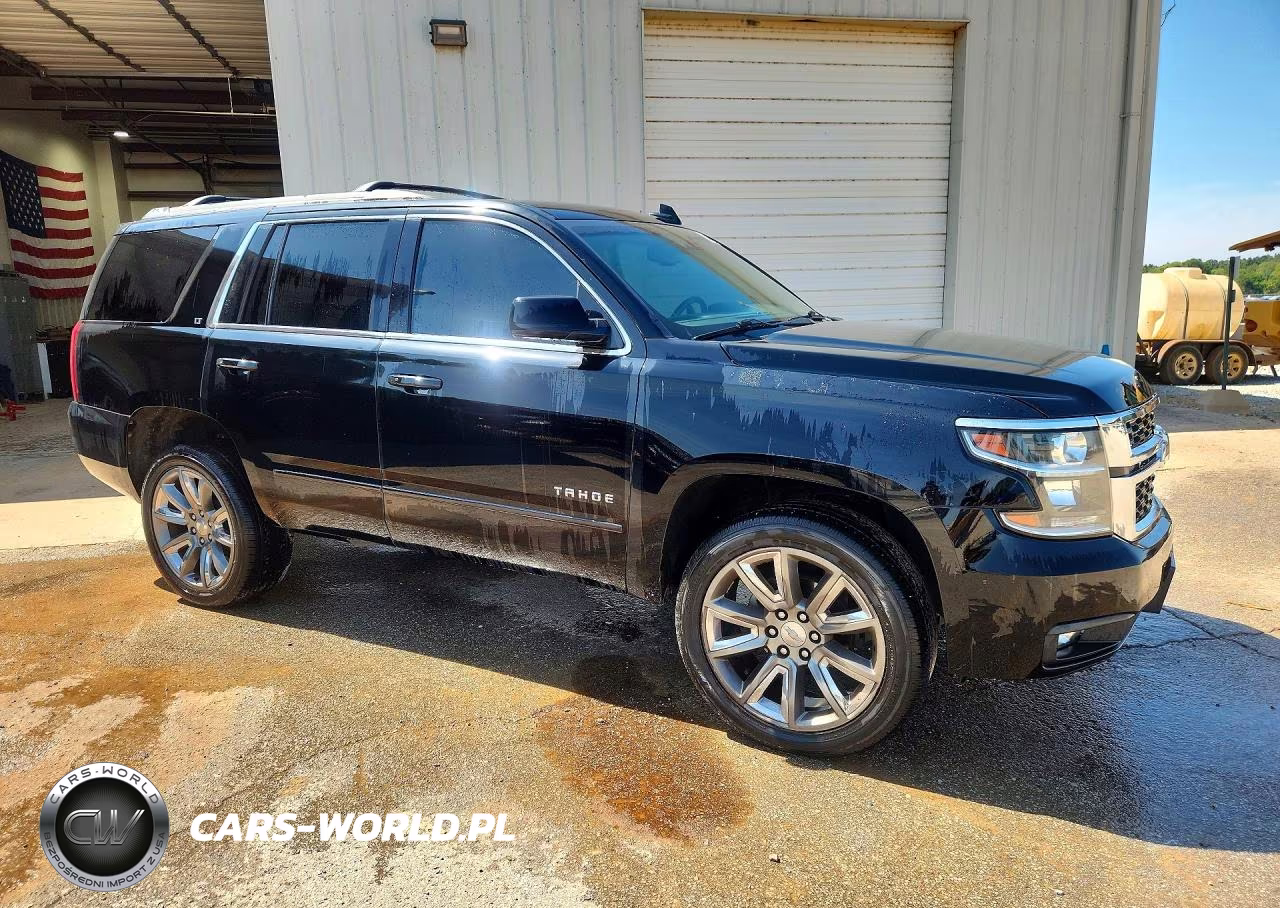 2019 Chevrolet Tahoe C1500 Lt VIN:1GNSCBKC6KR234782 - 4
