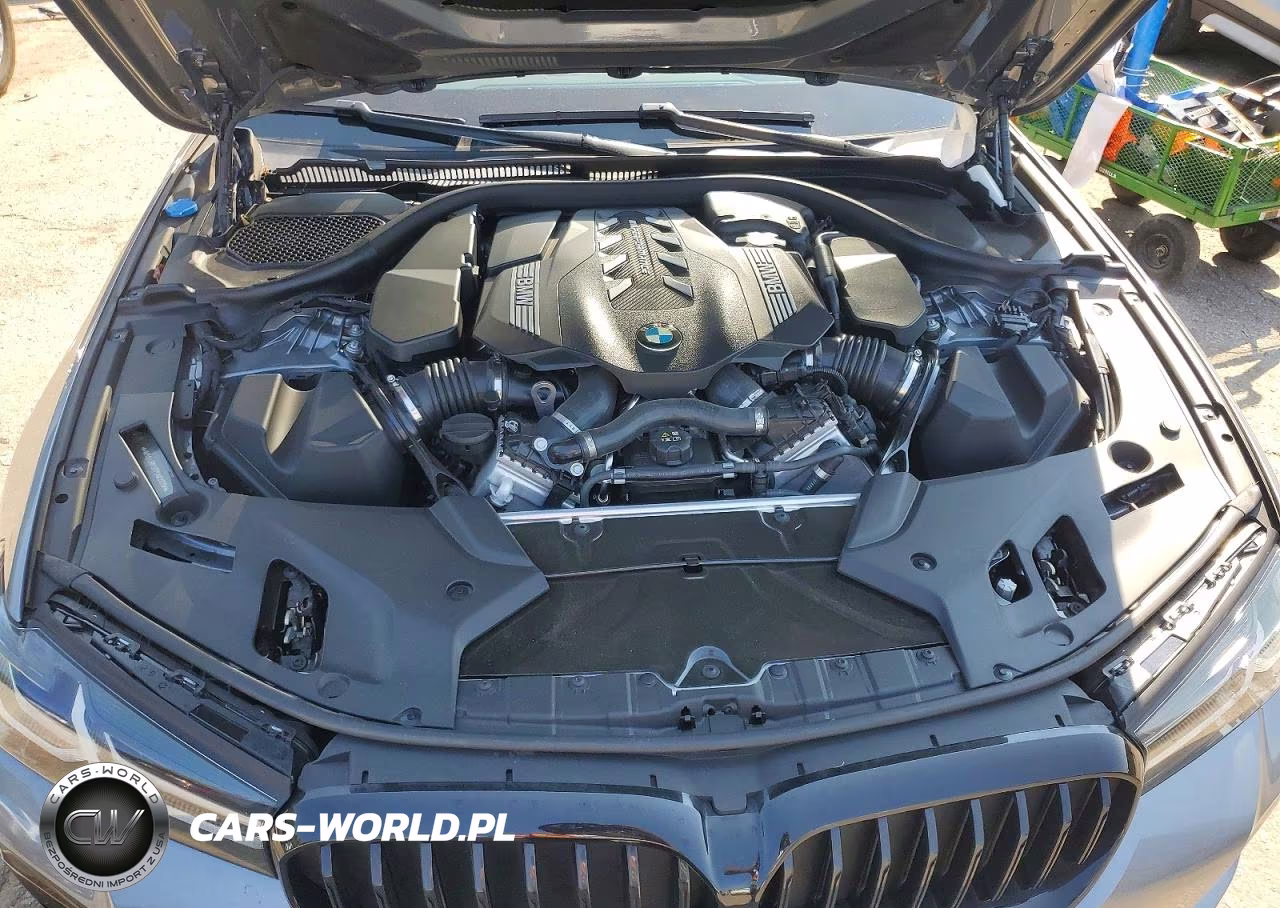 2023 BMW M550Xi VIN:WBA13BK0XPCN82828 - 11