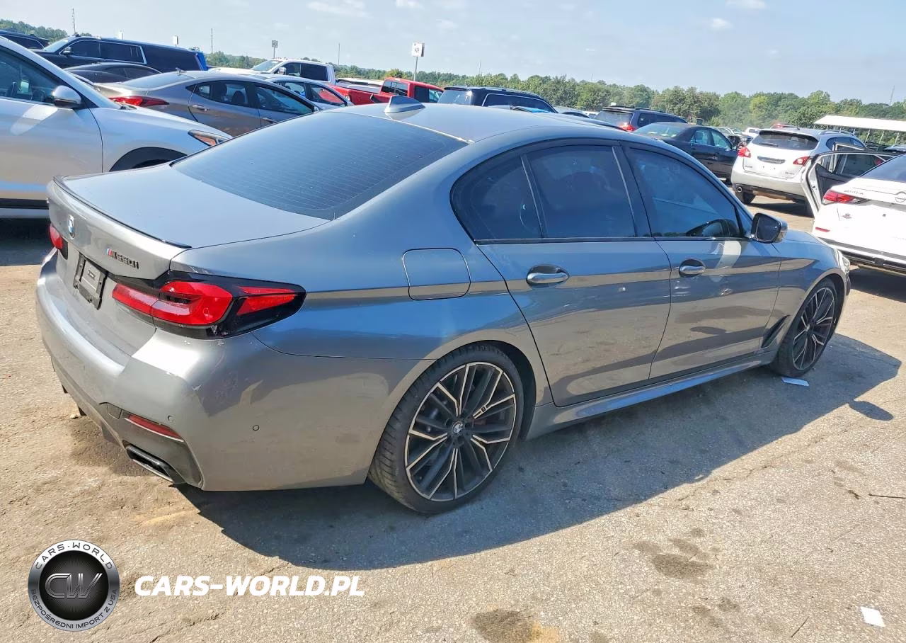 2023 BMW M550Xi VIN:WBA13BK0XPCN82828 - 3