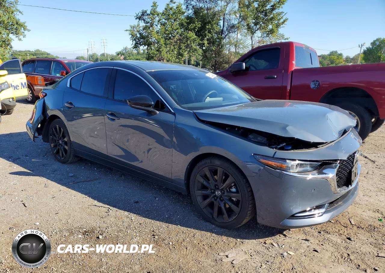 2023 Mazda 3 Premium Plus VIN:3MZBPBEY7PM350311 - 4