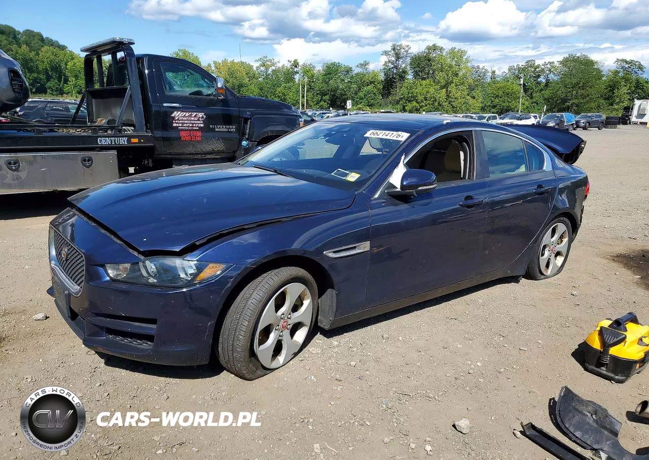 2018 Jaguar Xe