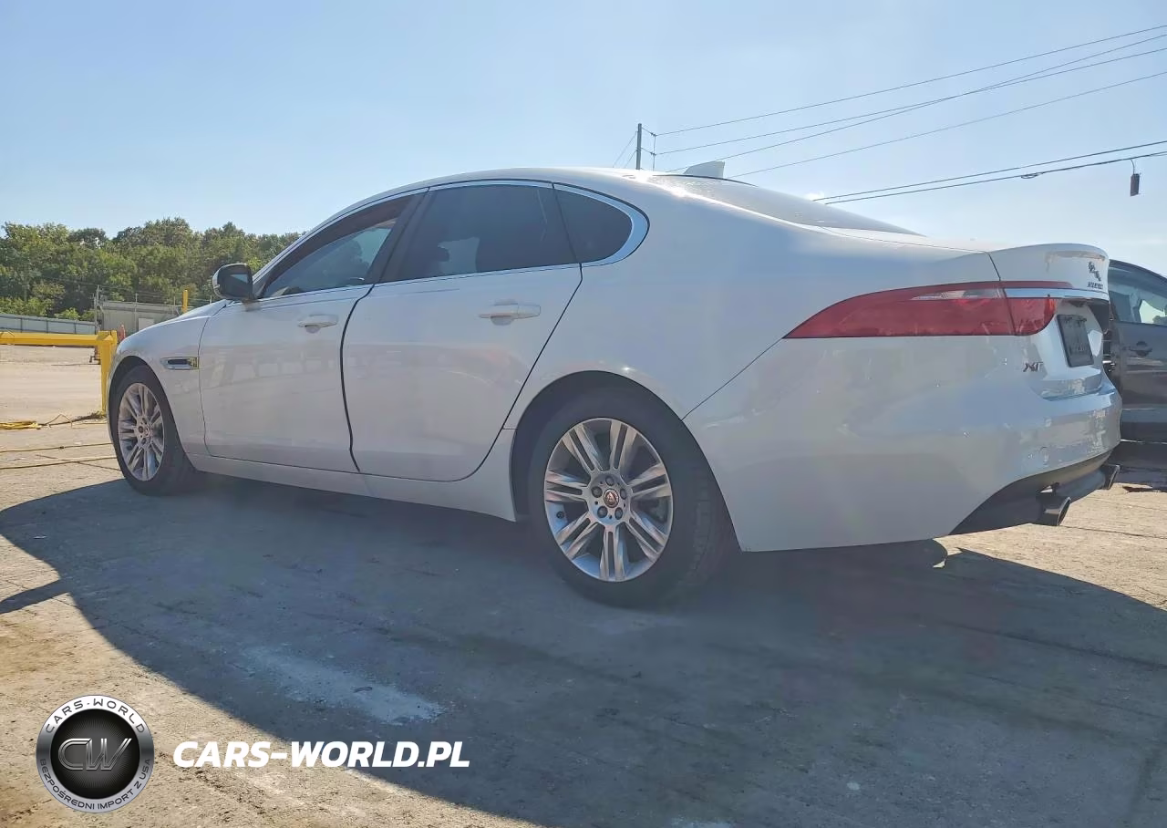2017 Jaguar Xf Premium VIN:SAJBD4BV6HCY45184 - 2