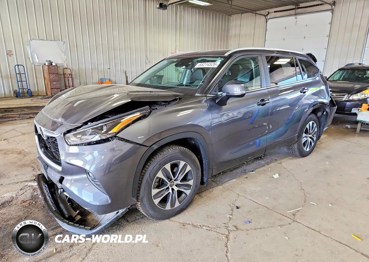 2023 Toyota Highlander Xle – zdjęcie 1 z 14