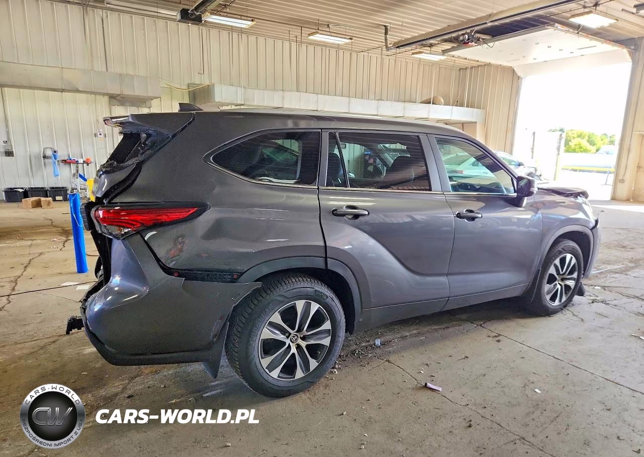 2023 Toyota Highlander Xle VIN:5TDKDRBH6PS508145 - 3
